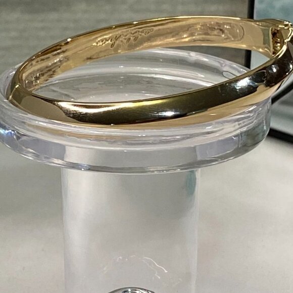 Ettika Polished Gold Hinged Statement Bangle Bracelet Gold Tone - Picture 9 of 11